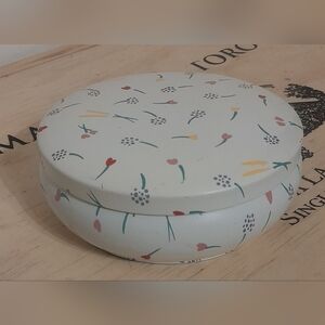 Vintage '80 Make-up Powder Tin Canister With Colorful Floral Design